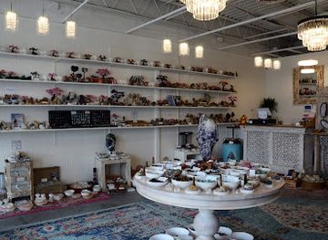 tennessee/brentwood/shop/brentwood-crystal-store