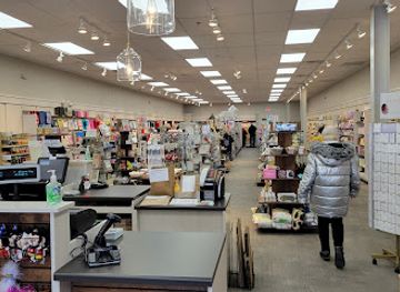 iowa/urbandale/shop/westridge-shopping-center