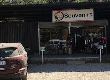 costa-rica/guanacaste/shop/bahia-art-shop