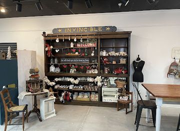 new-mexico/albuquerque/shop/juxtaposed-boutique