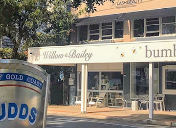 australia/gold-coast/surfers-paradise/shop/willow-bailey