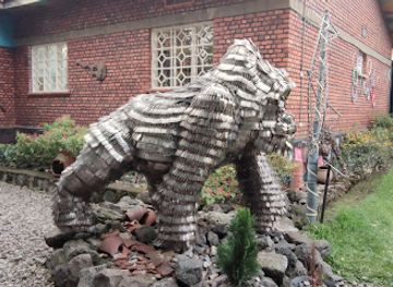 rwanda/ruhengeri/shop/incuti-arts-and-culture-center