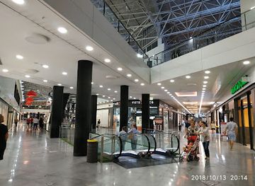 spain/granada/shop/serrallo-plaza