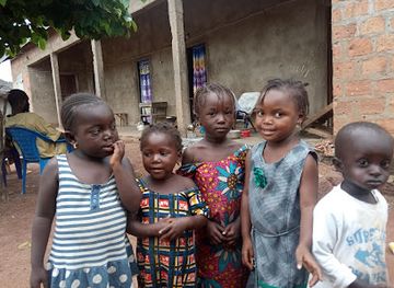 guinea/faranah-region/shop/djelibougou