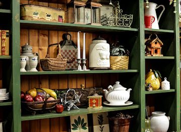 connecticut/danbury/shop/revivals