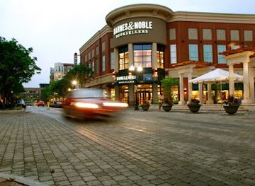 connecticut/west-hartford/shop/blue-back-square