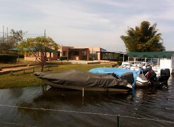 zambia/kafue-flats/shop/muyanganas-waterfront