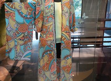 india/pune/koregaon-park/shop/razzmataz-boutique