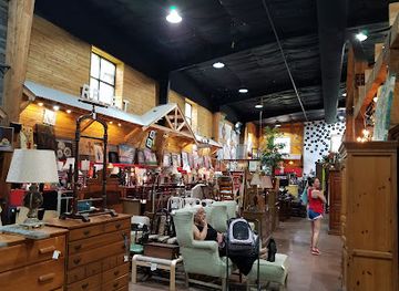 mississippi/the-jackson-prairie/shop/repeat-street