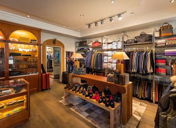 switzerland/gstaad/shop/zwahlen-huni-ag-le-tresor