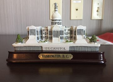 washington/central-washington/shop/washington-dc-gift-shop