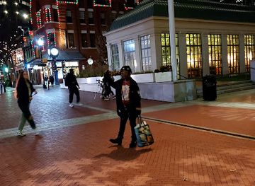 texas/fort-worth/downtown-fort-worth/shop/francesca-s