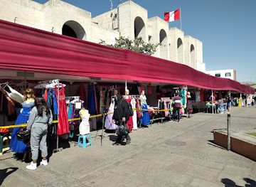 peru/arequipa-region/shop/centro-comercial-real
