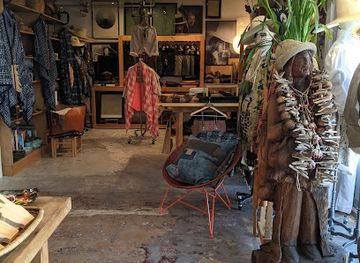 california/palm-springs/racquet-club-estates/shop/rth-shop