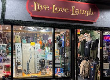 new-york/lake-george/shop/live-love-laugh