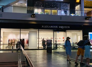 singapore/marina-bay/marina-centre/shop/alexander-mcqueen