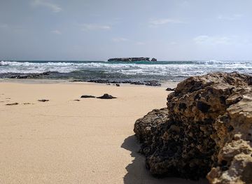 cabo-verde/praia-do-curral-velho/shop/curral-velho