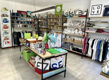 seychelles/ile-aux-recifs/shop/koral-souvenir-boutique