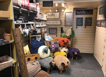 united-kingdom/pembrokeshire/shop/pembrokeshire-creations-beyond