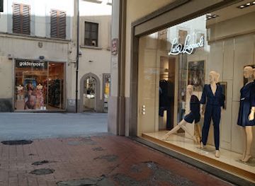 italy/arezzo/shop/luisa-spagnoli