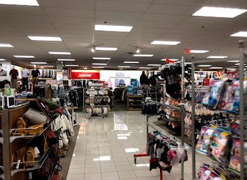 connecticut/norwalk/shop/darinor-plaza