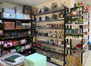 nigeria/south-south/shop/emily-karah-gift-store