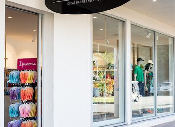 australia/great-barrier-reef/shop/hamilton-island-designs