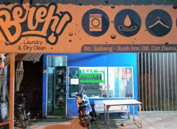 indonesia/pulau-weh/shop/bereh-parfum-dan-jasa-strika-pakaian