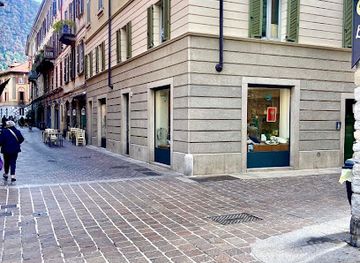 italy/lake-como/shop/opera-gift-concept-store-como