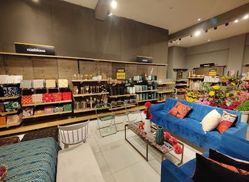 pakistan/karachi/dha-phase-8/shop/habitt-dha