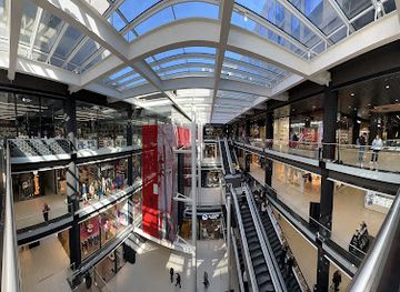 serbia/belgrade/shop/rajiceva-shopping-center