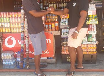 mozambique/ponta-do-ouro/shop/david-small-shop