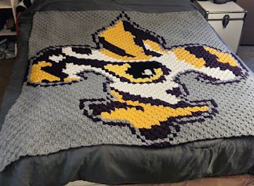 nevada/white-pine-county/shop/stitches-and-loops-of-love-by-the-woods