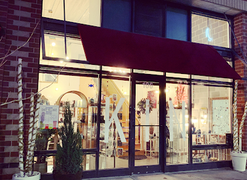 iowa/des-moines/east-village/shop/kin