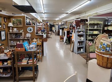 nebraska/grand-island/shop/railroad-towne-antique-mall