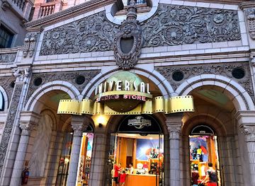 singapore/sentosa/siloso-beach/shop/big-bird-s-emporium