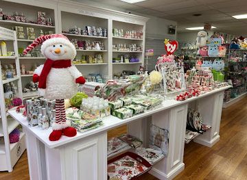 rhode-island/kent-county/shop/bead-sting-gift-shop