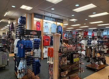 wisconsin/wisconsin-dells/shop/rally-house-outlets-at-the-dells