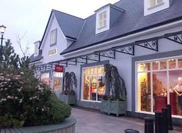 ireland/county-kildare/shop/avoca-kildare-village-outlet