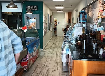 florida/st-petersburg-beach/shop/isla-del-sol-shoppers-village