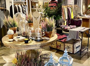 spain/asturias/shop/king-s-road