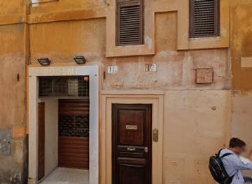 italy/rome/pantheon/shop/imperivm