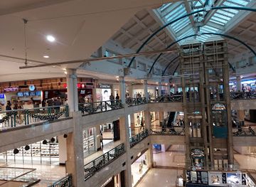 indonesia/jakarta/south-jakarta/shop/plaza-senayan