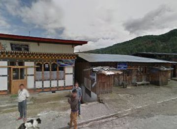 bhutan/jakar/shop/purni-maya-tamang-pan-shop