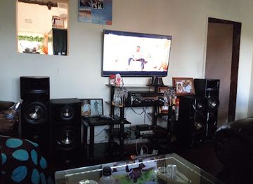 zambia/lower-zambezi-national-park/shop/chingaipe-world-trade-centre