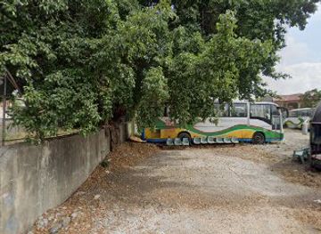 philippines/vigan/shop/casa-antigua-antiques-and-furniture