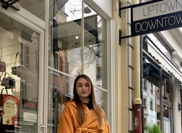 switzerland/geneva/shop/downtown-uptown-geneve-men-s-second-hand