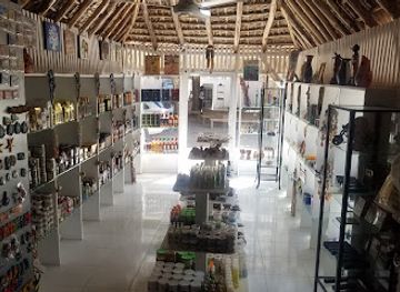 dominican-republic/bavaro/shop/happy-time-gift-shop