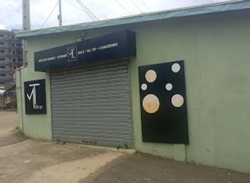 guinea/conakry/dixinn/shop/mt-shop