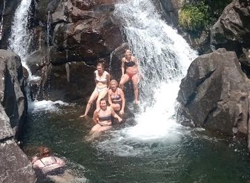 sri-lanka/knuckles-mountain-range/shop/nipuna-knuckles-trekking-kandy